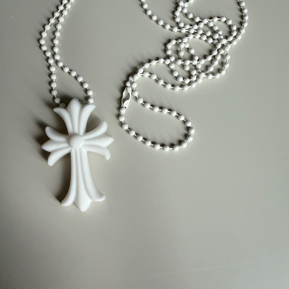 Chrome hearts White Cross Pendant Necklace